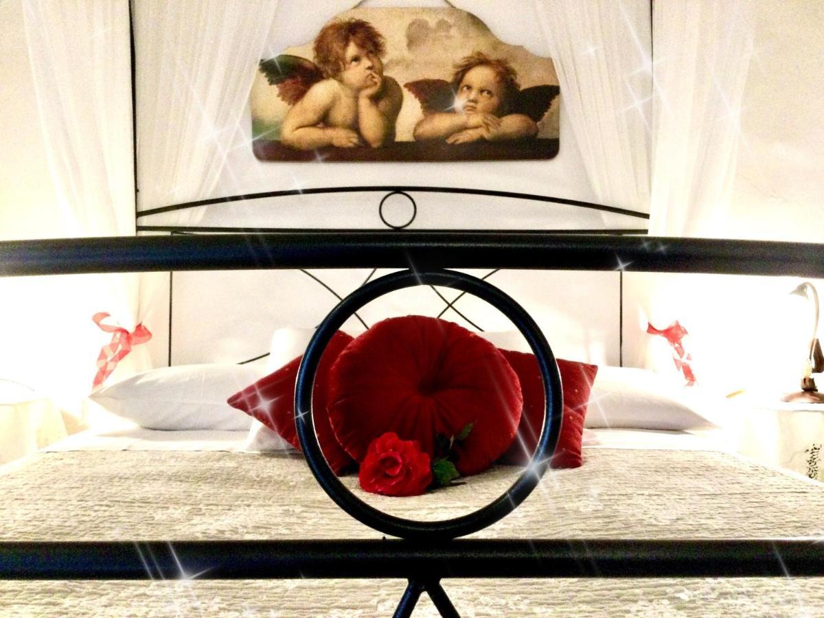 Mirella Charming Bed & Breakfast Alberobello Bagian luar foto
