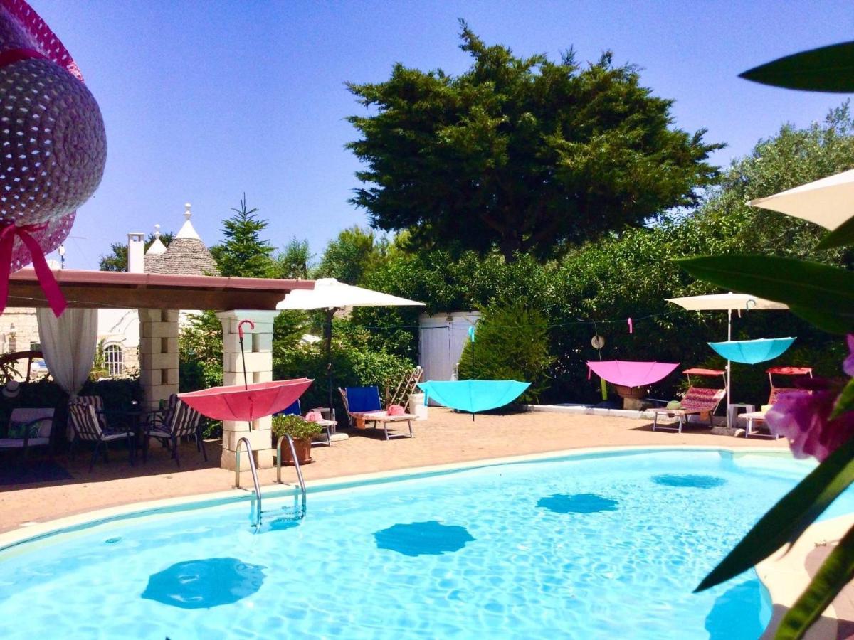 Mirella Charming Bed & Breakfast Alberobello Bagian luar foto