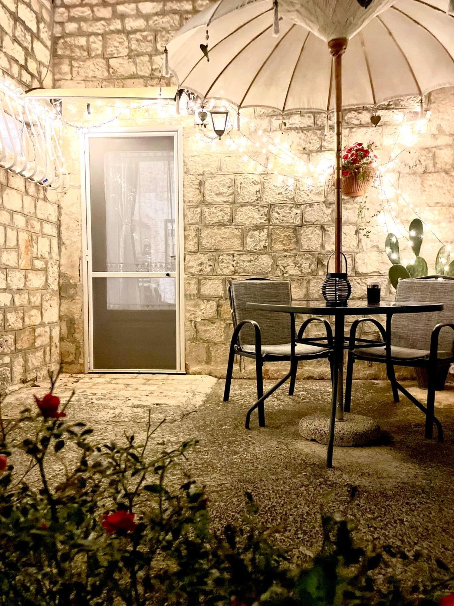 Mirella Charming Bed & Breakfast Alberobello Bagian luar foto