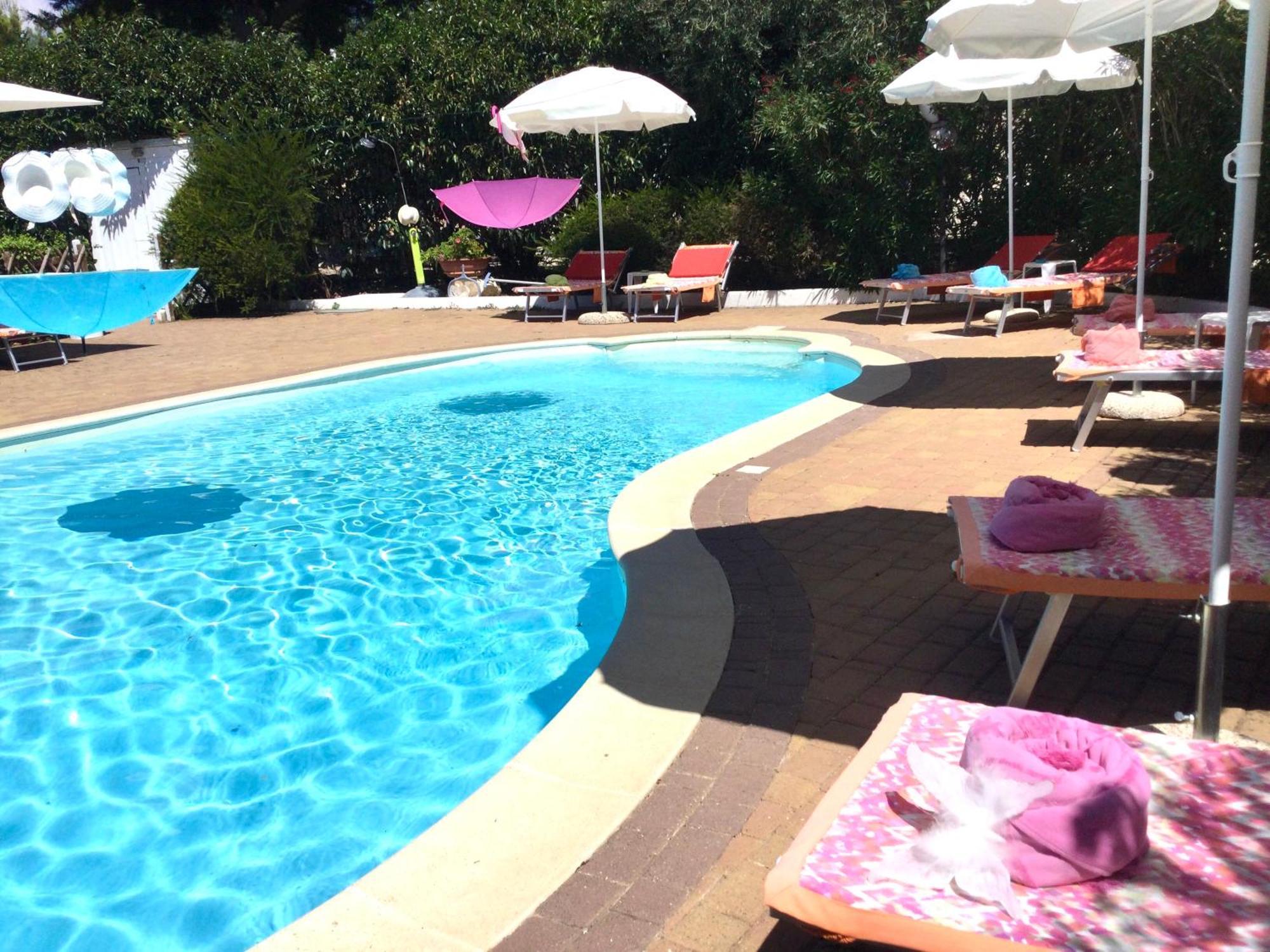 Mirella Charming Bed & Breakfast Alberobello Bagian luar foto